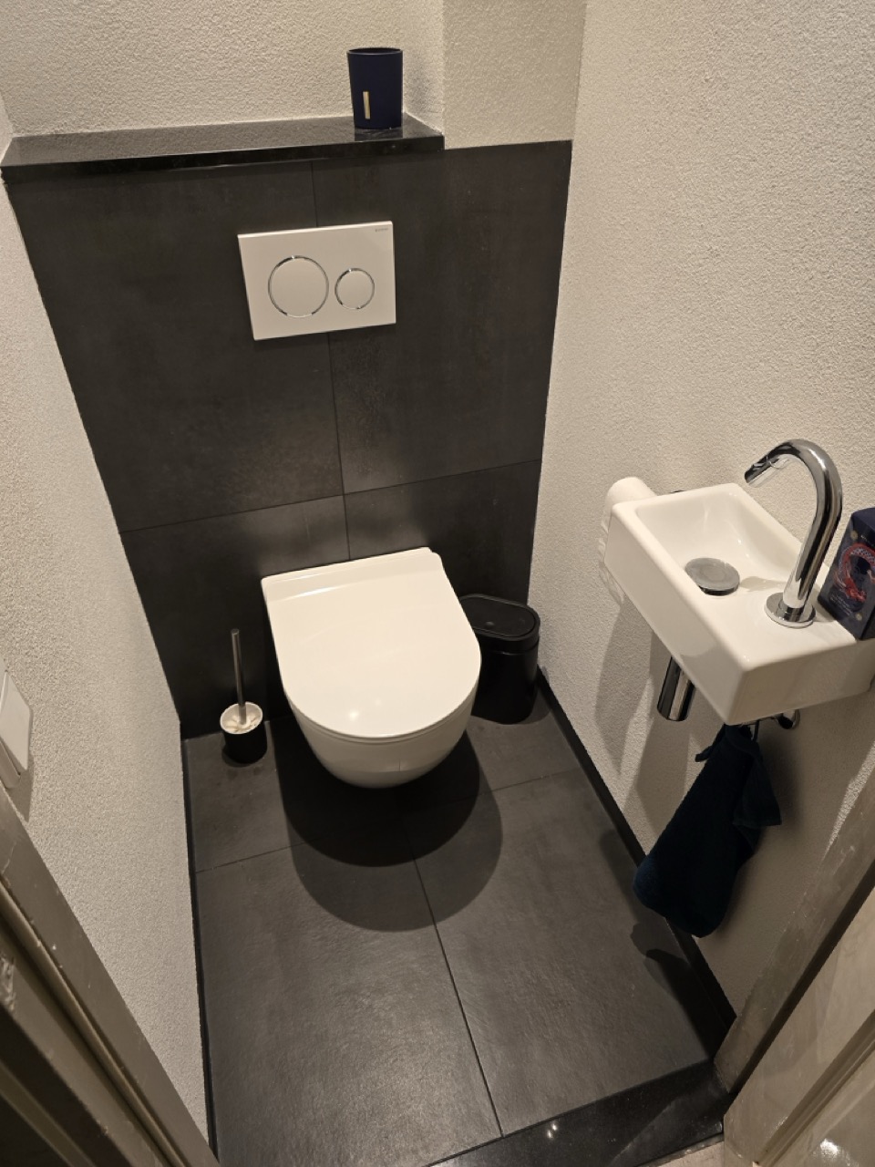 Nieuw toilet door Saniveau